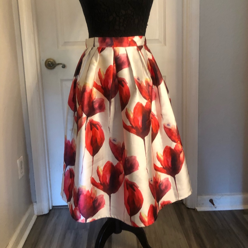 Midi Skirt 🌺